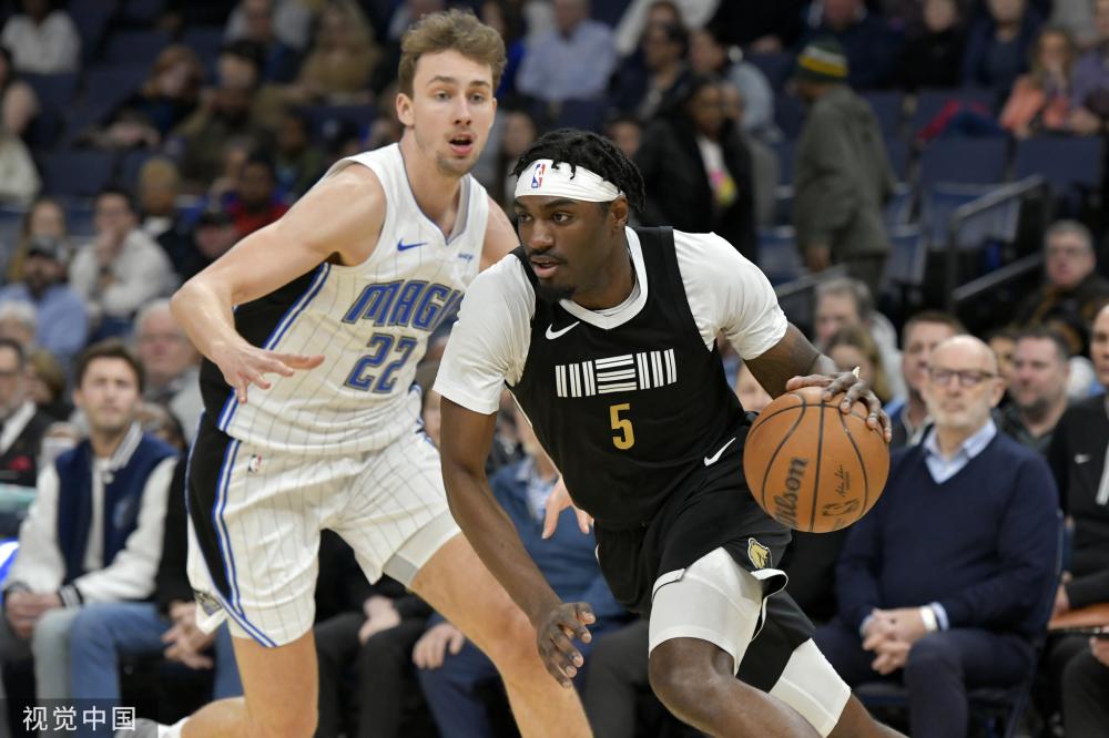 对强敌时 对强敌时